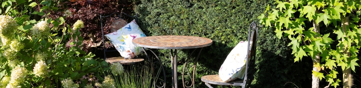 Gemuetlich Im Garten